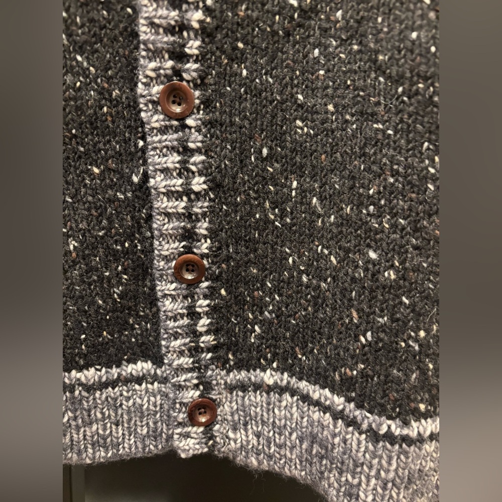 TOAST Donegal Wool Tank Top Vest Jumper Black Grey Marl Button Cardigan Med NWT - Picture 3 of 8